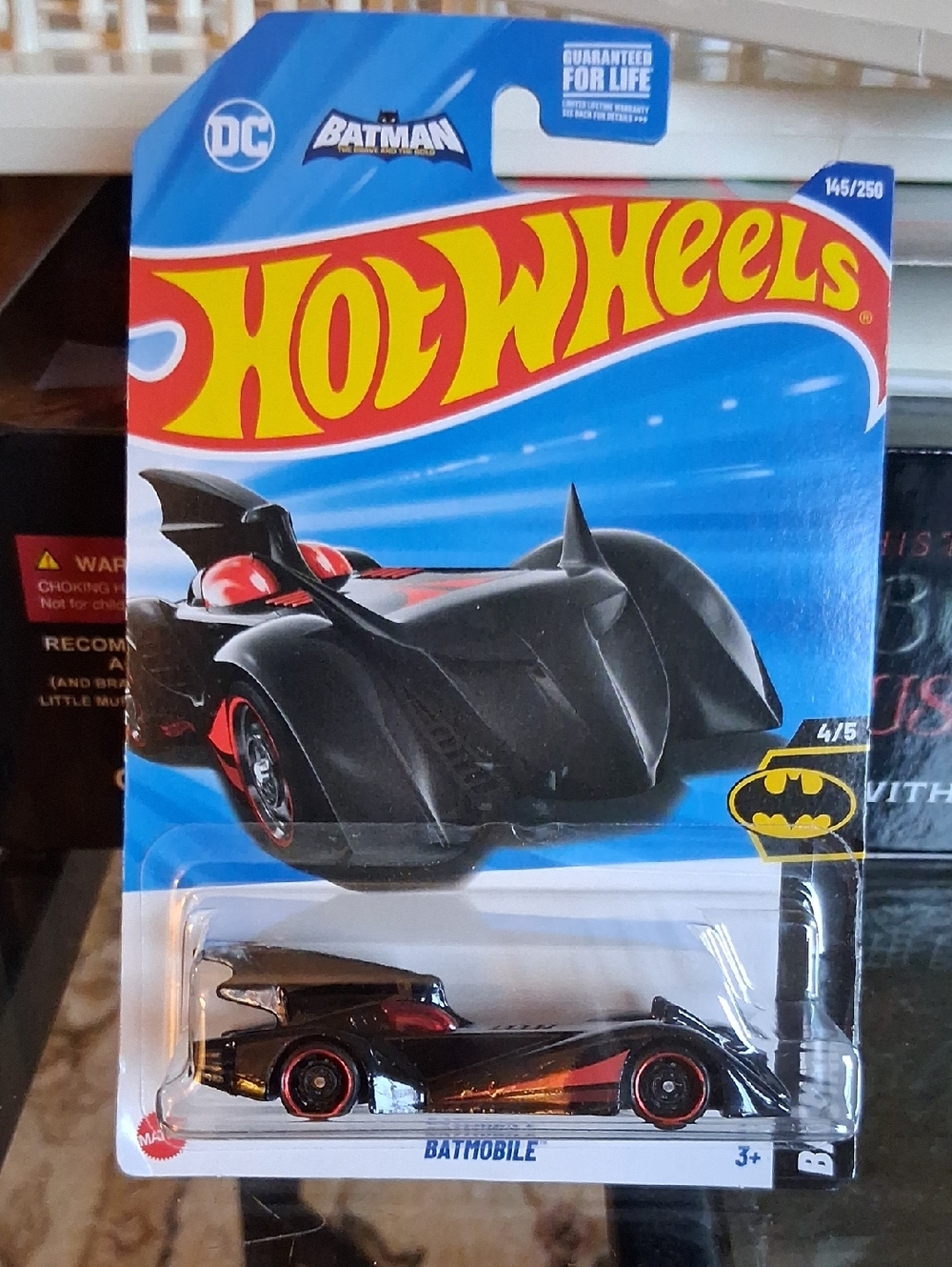 HOT WHEELS BATMOBILE